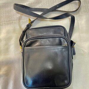 1991 Vintage Coach Passport Travel Shoulder Bag - EUC